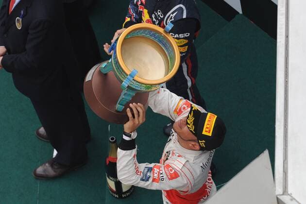 Formel 1: Grand Prix von China, 17.04.2011 - Sieger LEWIS HAMILTON (GBR) - MCLAREN MERCEDES MP4-26 - xGillesxLeventx 