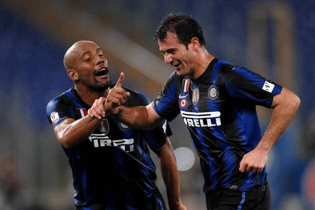 Dejan STANKOVIC (R) celebrates scoring with Douglas MAICON - AS Roma (red) vs. Inter Mailand (blue) - Semifinale Coppa Italia, Roma, 19 04 2011 - Andreaxstaccioli o0 Jubel, Freude,