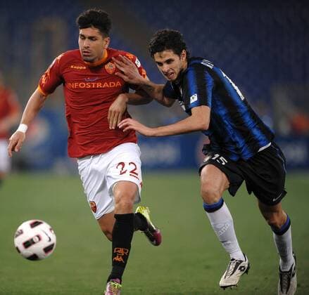 Marco BORRIELLO Roma, Andrea RANOCCHIA Inter - AS Roma (red) vs. Inter Mailand (blue) - Semifinale Coppa Italia, Roma, 19 04 2011 - Andreaxstaccioli
