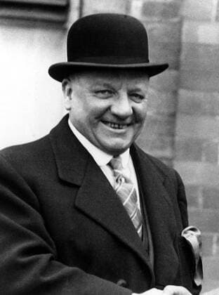 Fußball, Trainerhistorie, FC Arsenal Coach GEORGE ALLISON (ARSENAL FC London 1934-1947)  o0 Porträt Freude