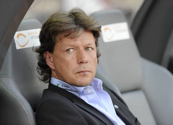 Trainer Jeff Saibene, FCSG, Grasshopper Club Zuerich - FC St. Gallen, Super League, Fussball, 20.04.2011  o0 Blick