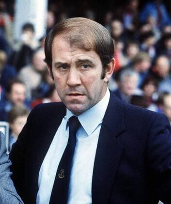 Howard Kendall (Everton Coach) 30 10 82. Southampton v Everton. 