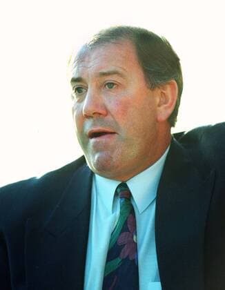 Howard Kendall (Everton Coach) Swindon Town v Everton. 16 10 93. 