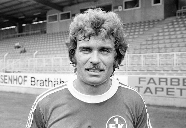 Manfred Ritschel (1. FC Kaiserslautern) Präsentation, Pressetermin, Porträttermin, Porträt