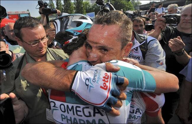 Cyclisme : LIEGE BASTOGNE LIEGE - 24:04:2011 Philippe Gilbert (team Omega Pharma - Lotto, R) PhotoNews  o0 sieg, Jubel, Freude,