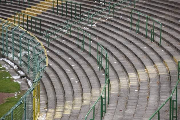 FC Rot Weiß Erfurt bekommt einen Stadionumbau, im Bild: Übersicht Steigerwaldstadion o0 Umbau Stadionumbau Sanierung Modernisierung Leere Tribüne