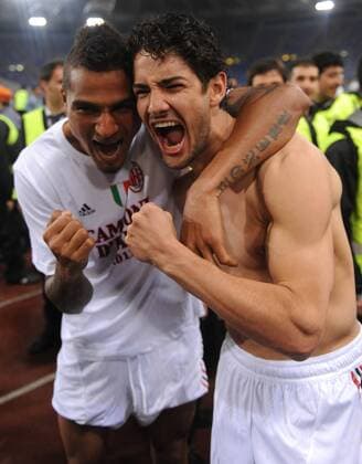 Alexandre Pato (R) und Kevin Prince Boateng (milan) - AC Milan feiert die italienische Meisterschaft 2010 2011 massimoxoliva o0 Scudetto Freude