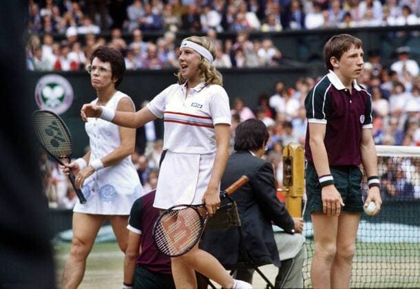 Andrea Jaeger celebrates her victory over Billie Jean King (USA) WIMBLEDON (All England Championships) TENNIS CHAMPIONSHIPS 1983.  o0 Sieger Sieg Finale