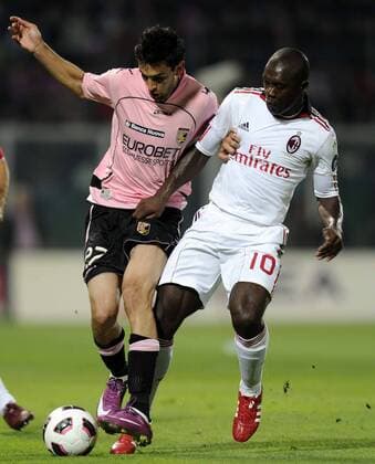 US Palermo (rosa) - AC Mailand (weiß), Javier Pastore (L), Clarence Seedorf 