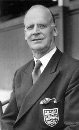 Billy Walker (Manager) - Nottingham Forest. Mar.1939-Jul.60. (England International,18 caps & Aston Villa s record goal scorer, also cricket for Warwickshire. 