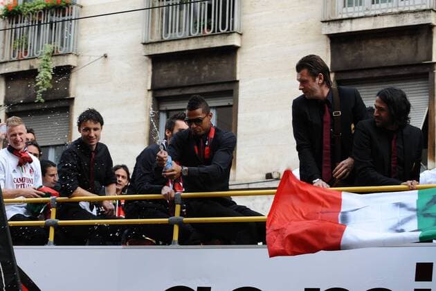 AC Mailand ist italienischer Meister: v.li. Mark Van Bommel Kevin-Prince Boateng-Antonio Cassano-  o0 privat