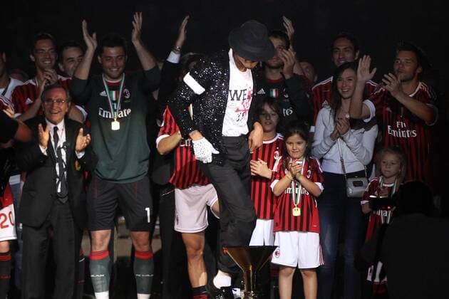 Kevin Prince Boateng macht den Michael Jackson - Der AC Mailand ist zum 18. Mal Italienischer Meister - PaoloxNucci