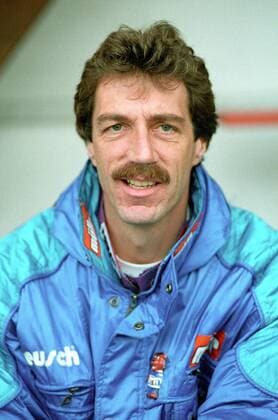 Trainer Helmut Schulte (FC Schalke 04) - Aus Freundschaftsspiel TSV Havelse gegen Schalke 04 am 03.10.1993 in der TSV Kampfbahn in Havelse Hannover 1994 Aufmacher