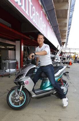 Motorsports: FIA Formula One World Championship 2011, Grand Prix of Spain, Michael Schumacher (GER, Mercedes GP Petronas F1 Team), xHOCHxZWEIx o0 Motorroller