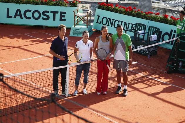 v.li. Richard Gasquet (FRA) - Samantha Stosur (Australien) - Ana Ivanovic (SRB) - Jo Wilfried Tsonga (FRA) Tennis : Schaukampf auf dem Dach der Galeries Lafayettes Haussmann - 19.05.2011 - xPoolx 