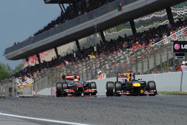 SEBASTIAN VETTEL (GER) - RED BULL RENAULT RB7 - ACTION LEWIS HAMILTON (GBR) - MCLAREN MERCEDES MP4-26 - ACTION Formule 1 : Grand Prix-Course-Race-Espagne-Granollersl- 22.05.2011 - xGillesLeventx 