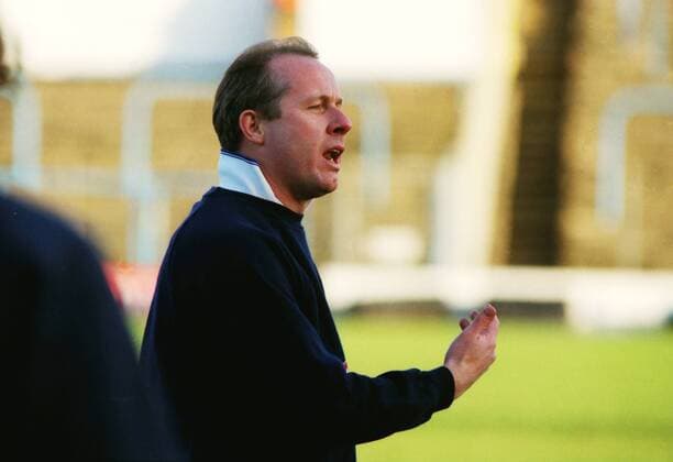 Fußball, Trainerhistorie Brighton & Hove Albion von 1901 bis heute Liam Brady (Brighton manager) Brighton and Hove Albion v Cambridge United 01 01 1994 