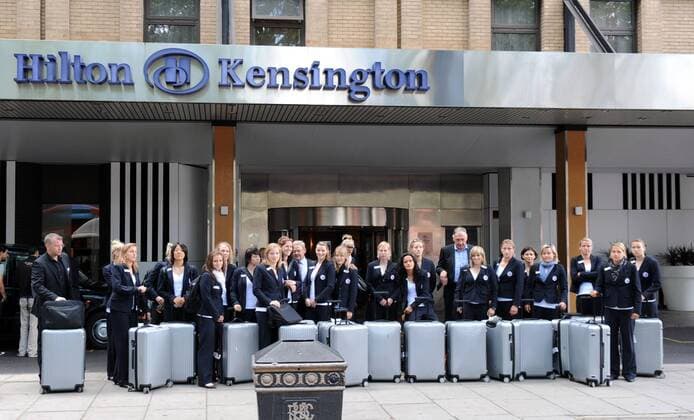 Fussball, Frauen, Saison 2010 2011, Champions League, Turbine Potsdam reiste zwei Tage vor dem Finale in London an, Ankunft im Hotel Hilton Kensington, 24.05. 2011, o0 Unterkunft Totale