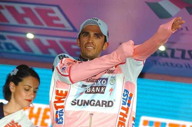 Giro d Italia 2011, 16. Etappe: Belluno - Nevegal; Etappensieger Alberto Contador (ESP Saxo Bank Sungard) - Gesamtführender des Giro d Italia 2011 nach der 16. Etappe, Nevegal  o0 Zeitfahren Einzelzeitfahren Bergzeitfahren rosa Trikot Gesamtführung Jubel, Freude