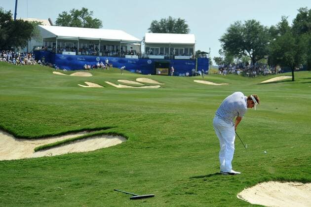 May 28, 2011 - Las Colinas, TX, USA - Jeff Overton hits his 2nd shot in the fairway at the 16 par during the 3rd round of the HP Byron Nelson played at the Four Seasons Resort in Las Colinas, TX. PGA Golf Herren 2011 - May 28 - HP Byron Nelson - 3rd Round - ZUMAx65 o0 Golfplatz