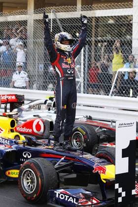 Motorsports: FIA Formula One World Championship 2011, Grand Prix of Monaco, 01 Sebastian Vettel (GER, Red Bull Racing), xHOCHxZWEIx o0 Sieg