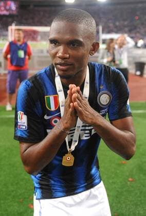 Inter Mailand wins: Samuel Eto o (Inter Mailand) roma 29-05-2011 finale tim cup inter palermo - massimoxoliva o0 gold Medaille, Goldmedaille, Objekte