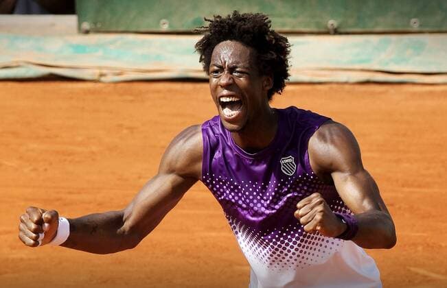 TENNIS - ATP, French Open 2011 PARIS,FRANKREICH,30.MAI.11 - TENNIS - ATP Tennis Herren World Tour, Grand Slam, Roland Garros, French Open. Bild zeigt den Jubel von Gael Monfils (FRA). 