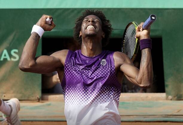 TENNIS - ATP, French Open 2011 PARIS,FRANKREICH,30.MAI.11 - TENNIS - ATP Tennis Herren World Tour, Grand Slam, Roland Garros, French Open. Bild zeigt den Jubel von Gael Monfils (FRA). 
