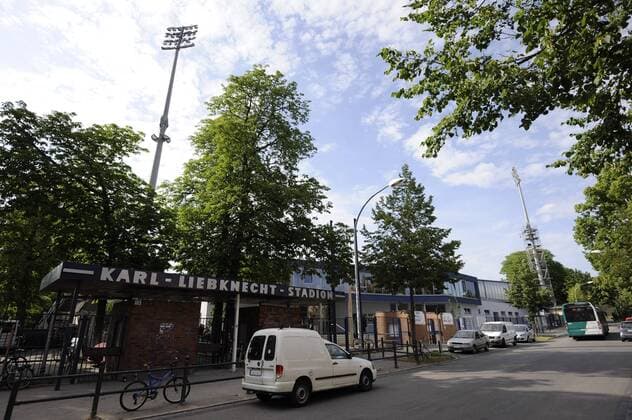 Karl-Liebknecht-Stadion, SV Babelsberg 03 - Tag der Erteilung der 3.Liga - Lizenz, Fussball, Saison 2010 2011, Potsdam, 01.06.2011, o0 Sportstätte Stadion Totale