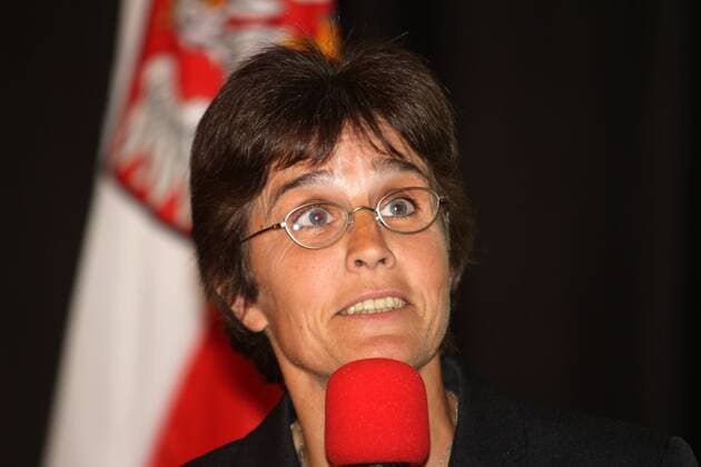 01.06.2011, Ehrung Team 2011 - die DFB Schul- und Vereinskampagne im Kaisersaal des Römer in Frankfurt Portrait Monika Staab, Fussball-Entwicklungshelferin (GER) der FIFA, engagiert