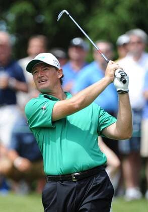 2 June 2011: Ernie Els tees off during the Memorial Golf Tournament first round of play at Muirfield Village Golf Course in Dublin, OH. PGA Golf Herren JUN 02 Memorial First Round Icon154110602026 EDITORIAL USE ONLY