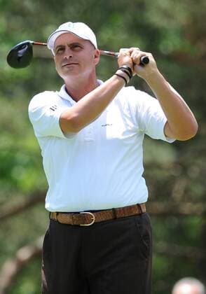 3 June 2011: Rocco Mediate tees of on number two during the Memorial Golf Tournament second round of play at Muirfield Village Golf Course in Dublin, OH. PGA Golf Herren JUN 03 Memorial - Second Round Icon154110603015 EDITORIAL USE ONLY