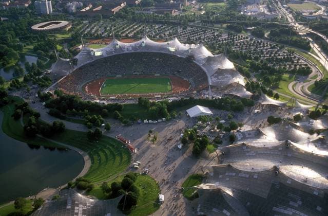 Finale der Europameisterschaft 1988, Austragungsort ist das Olympiastadion in München Totale Sportstätte Stadion GER