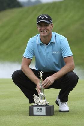 05.06.2011 SAAB Welsh Open Golf from Celtic Manor Twenty Ten Course South Wales. ALEXANDER NOREN wins the SAAB Welsh Open 2011 xDavidxLloydx  ActionPlus11179792 Content restricted for UK based newspaper