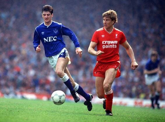 Barry Venison (Liverpool FC) Wayne Clark (Everton FC) Liverpool FC v Everton FC. 1987 88. 