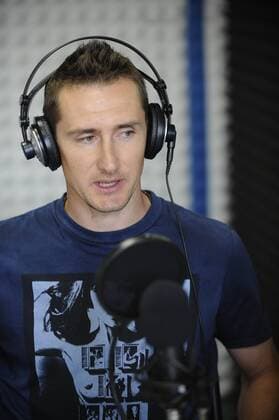 Miroslav Klose äussert sich im Vereinsradio zu seinem Wechsel zu Lazio Rom marcoxrosi o0 Radio Medien Kopfhörer