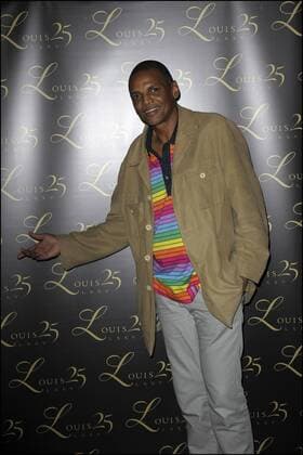 Bernard Lama - Feierlichkeit im Louis 25 LXXV in Paris Frankreich zum 10. Jubiläum des Karriereendes Bernard Lamas- JBAutissier 