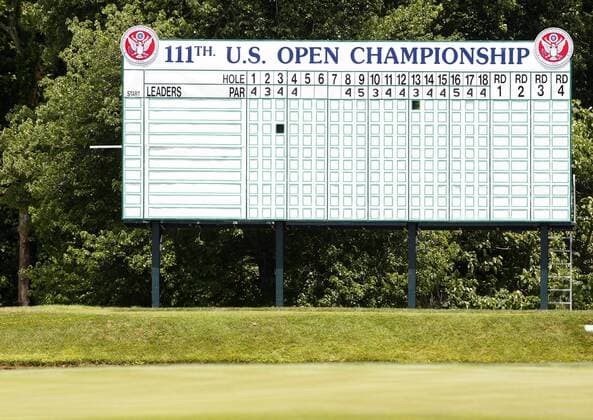 13 JUN 2011: The view of the blank leaderboard that sits on the 18th fairway during practice for the 2011 United States Open at the Congressional Golf Course in Bethesda, MD. PGA Golf Herren JUN 13 US Open - Practice Round Icon357110613007 o0 Anzeigetafel, Anzeige, Tafel, Objekte leere EDITORIAL USE ONLY