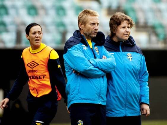 15.06.2011, Göteborg - Training Schweden 2011 - Therese Sjögran, Ann Helen Grahm und Thomas Dennerby --- KOD 0300003 