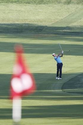 June 17, 2011 - Bethesda, Maryland, U.S. - ALEXANDRE ROCHA hits a shot on to the green of hole 3 during the second round of play at the U.S. Open Golf 2011 - US Open Second Round - ZUMAb21