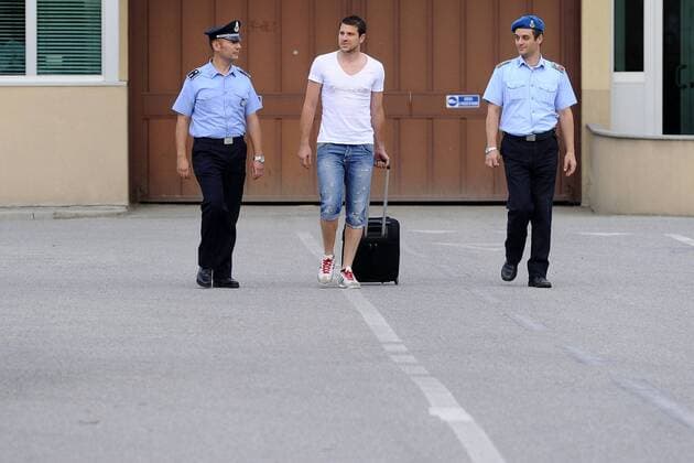 Cremona 17 06 2011 - Marco Paoloni - Entlassung aus der Haft: Marco Paoloni, Beschuldigter im Wettskandal  o0 Spielmanipulation Betrüger Wettbetrüger Sportwette Fußballwetten Fußballwette Wetten