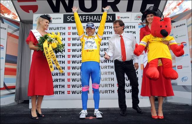 Schaffhausen 18 06 2011 TOUR DE SUISSE - DAMIANO CUNEGO ETAPPE 8 Tübach - Schaffhausen PhotoNewsxPAN  o0 Siegerehrung