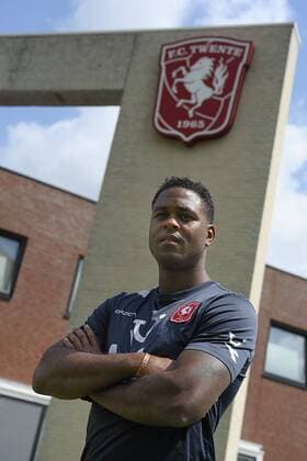 20-06-2011: Voetbal: First training FC Twente: Enschede trainer Patrick Kluivert eredivisie 2011 2012 xVIxxIVx 309547