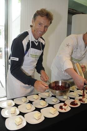Muenchen 21.06.11 BMW Pavillion, International Open, Stromberg Pro-Am Cooking: Bernhard Langer , o0 Süssspeise Nachtisch o00 privat