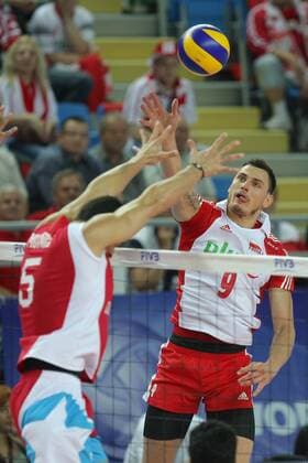 24.06.2011, Plock - World League 2011 - Polen vs Puerto Rico --- MUNIZ ROBERTO (L) ZBIGNIEW BARTMAN (R) ---  20110624CSMT8104