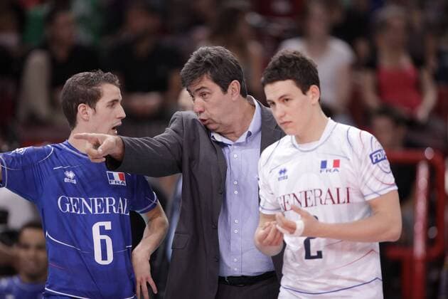Benjamin Toniutti (France) - Philippe Blain (entraineur equipe de France) Volley : France Cuba - Ligue Mondiale - 24.06.2011 - MarineAndrieux Panoramic 