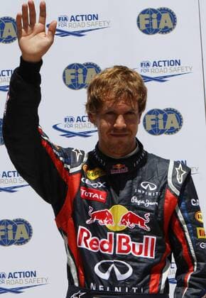 25.06.2011- Qualifying, Sebastian Vettel (GER), Red Bull Racing, RB7 pole position European Grand Prix, Valencia 2011 