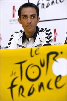 Alberto Contador (ESP Saxobank Sungard) Cyclisme : Conference de presse des equipes - Tour de France - 30.06.2011 - PhotoNews Panoramic 