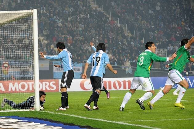 Buenos Aires 02 07 2011 - Copa America 2011 Argentina-Bolivia: gol Dario Rojas  Südamerika Meisterschaft Südamerikameisterschaft