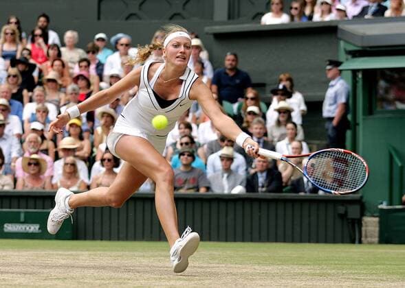 TENNIS - WTA, Wimbledon 2011 LONDON,ENGLAND,02.JUL.11 - TENNIS - WTA Tennis Damen Tour, Wimbledon 2011, Grand Slam. Bild zeigt Petra Kvitova (CZE). 
